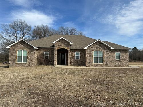 207 W Zachry, Stigler, OK, 74462 | Card Image