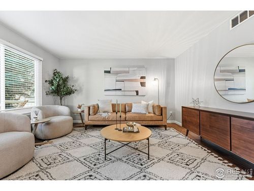 385 Lilac Cir, Louisville, CO, 80027-2633 | Card Image