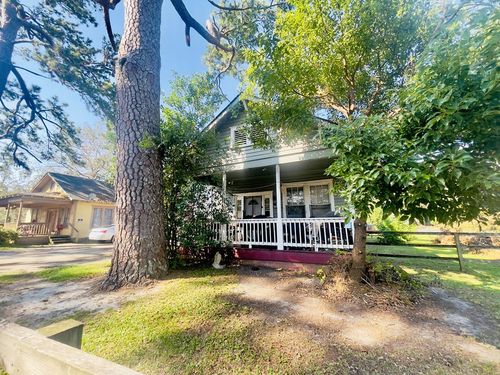 528 N Troup St, Valdosta, GA, 31601-4734 | Card Image