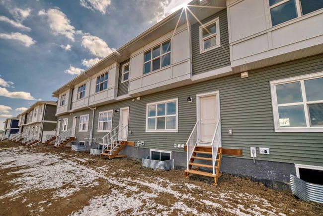 140 Merganser Drive W, Home with 3 bedrooms, 2 bathrooms and 2 parking in Chestermere AB | Image 43