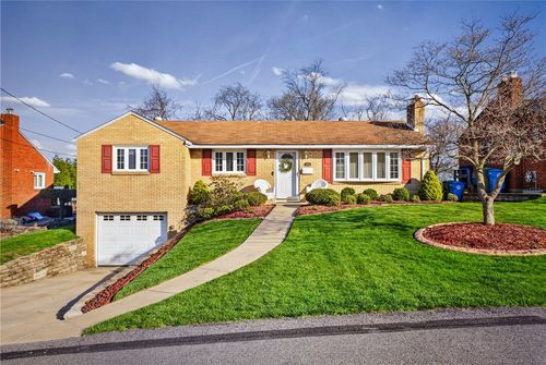 1456 Highland Villa Dr, Castle Shannon, PA, 15234-2754 | Card Image