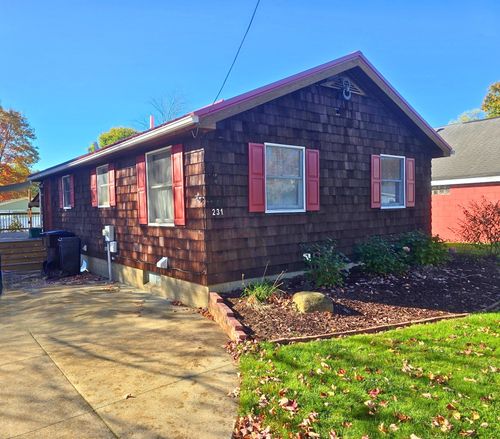 231 Walnut St, Edinboro, PA, 16412-2048 | Card Image