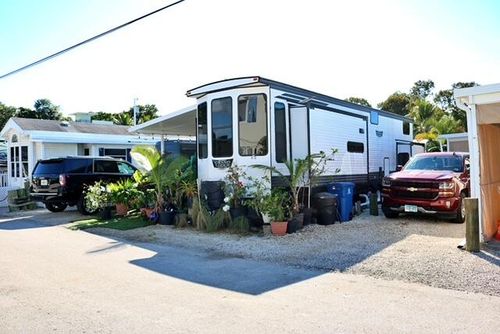475-325 Calusa St, Key Largo, FL, 33037-2641 | Card Image