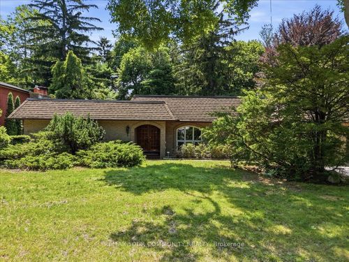 1528 Knareswood Dr, Mississauga, ON, L5H2M1 | Card Image