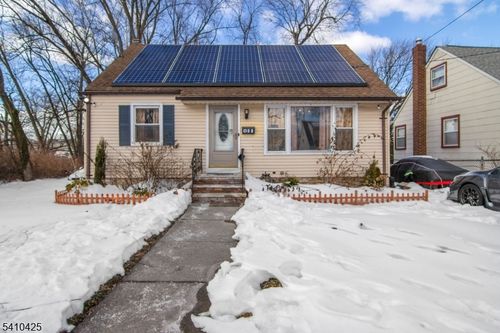 452 Jaques Ave, Rahway, NJ, 07065-2922 | Card Image