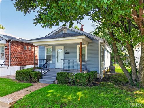 5827 W Park Ave, Saint Louis, MO, 63110-1836 | Card Image