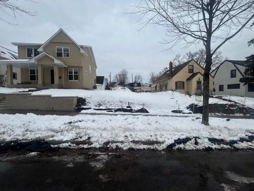 1237 Stanford Ave, Saint Paul, MN, 55105-2810 | Card Image