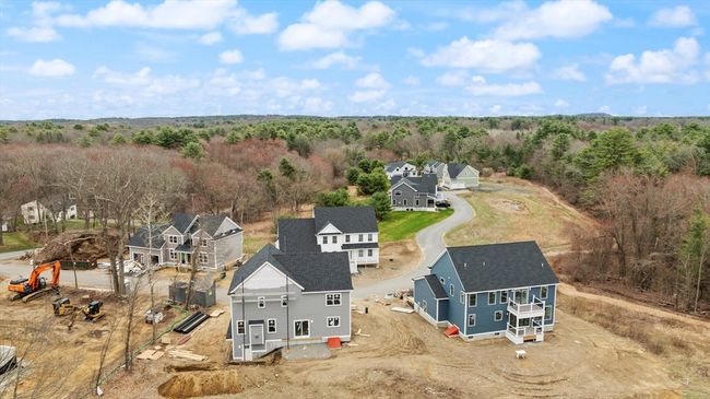 UNIT-3 - 66 Parish Rd, House other with 4 bedrooms, 3 bathrooms and 2 parking in Georgetown MA | Image 38