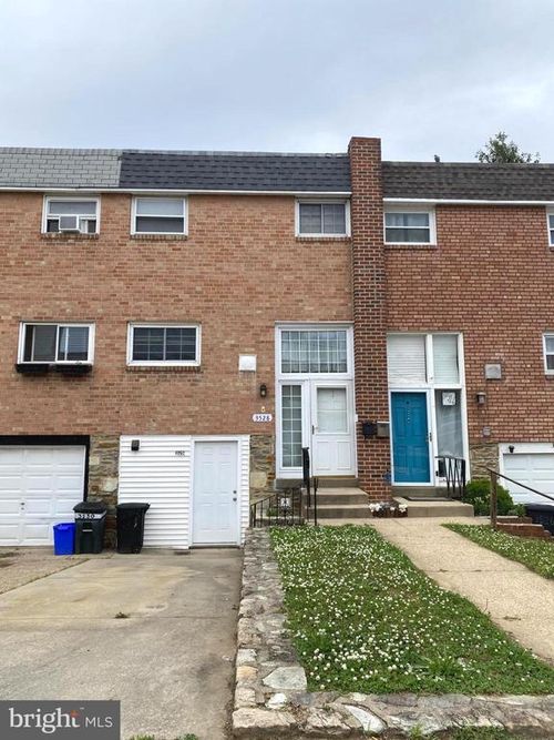 3528 W Crown Ave, PHILADELPHIA, PA, 19114-1810 | Card Image