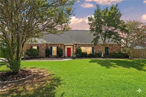 101 Field St, Belle Chasse, LA, 70037-1249 | Card Image