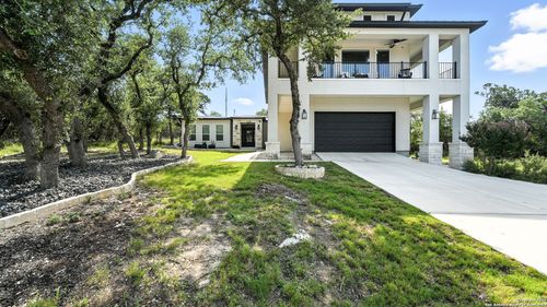 2330 Sunset Rdg, Canyon Lake, TX, 78133-3348 | Card Image