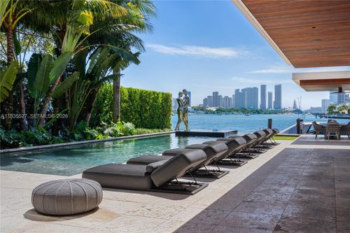 126 W San Marino Dr, Miami Beach, FL, 33139-1130 | Card Image