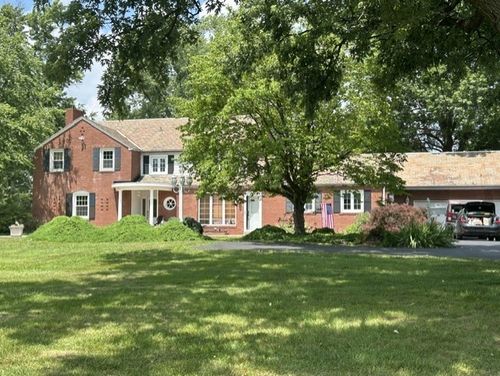29 College Dr, Monaca, PA, 15061 | Card Image