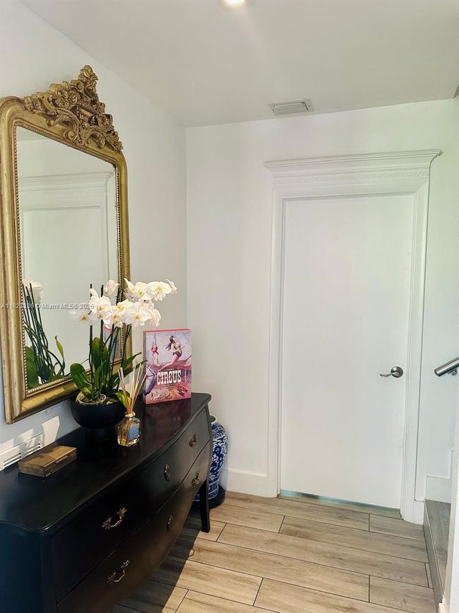 10 - 1150 98 Th St, Townhouse with 5 bedrooms, 4 bathrooms and null parking in Bay Harbor Islands FL | Image 22
