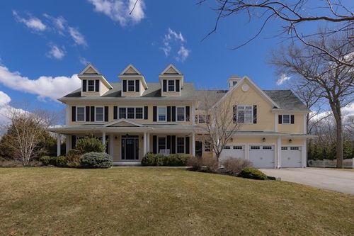 191 Schoolmasters Ln, Dedham, MA, 02026 | Card Image