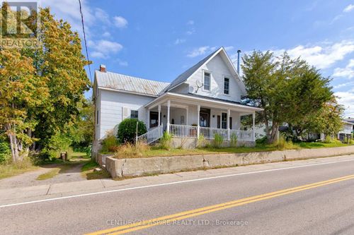 11166 60 Highway, North Algona Wilberforce, ON, K0J1X0 | Card Image