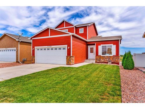 2108 Oneal Cir, Pueblo, CO, 81004-4303 | Card Image