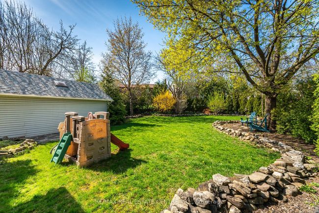 55 Mallard Cres, House attached with 4 bedrooms, 2 bathrooms and 3 parking in Brampton ON | Image 31