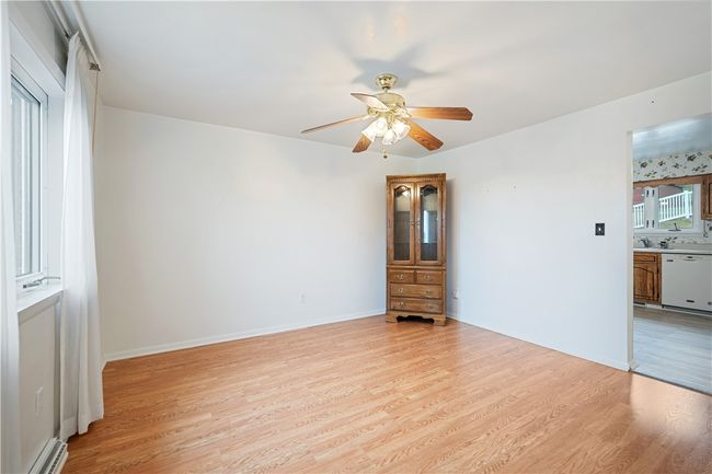 Formal Dining Room | Image 12