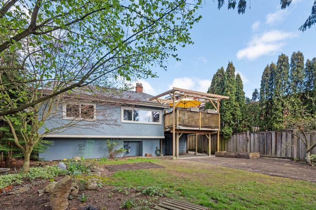 1216 Edinburgh St, House other with 5 bedrooms, 3 bathrooms and 2 parking in New Westminster BC | Image 33