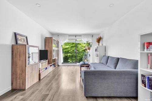 10-7561 Humphries Crt, Burnaby, BC, V3N4K9 | Card Image