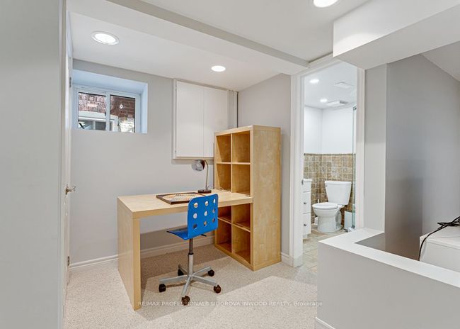 117 Colbeck St, House other with 4 bedrooms, 2 bathrooms and 1 parking in Toronto ON | Image 27