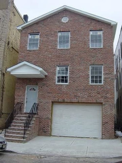 1-189 Myrtle Ave, JC, Greenville, NJ, 07305 | Card Image