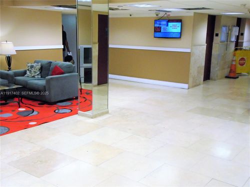 1004-4174 Inverrary Dr, Lauderhill, FL, 33319-4578 | Card Image