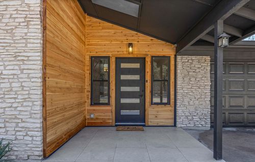 2007 Matthews Ln, Austin, TX, 78745-5360 | Card Image