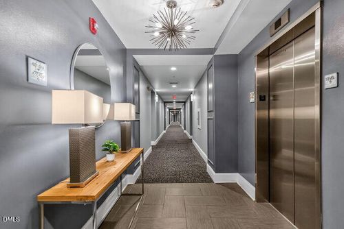 apt-513-222 Glenwood Ave, Raleigh, NC, 27603-1496 | Card Image