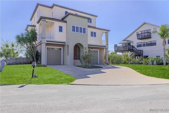 3073 Gulf Winds Cir, House other with 3 bedrooms, 5 bathrooms and 3 parking in Hernando Beach FL | Image 5