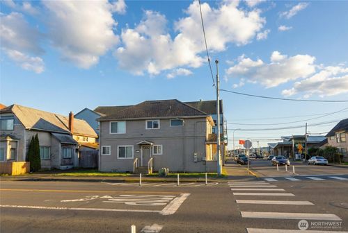 118 N F St, Aberdeen, WA, 98520-4120 | Card Image