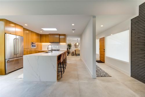 303 Isolde Dr, Houston, TX, 77024-4722 | Card Image