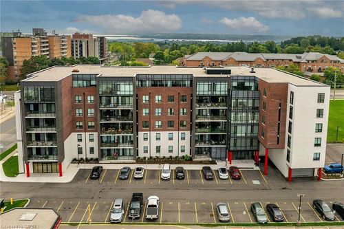 503-5 Hamilton St N, Waterdown, ON, L8B2A4 | Card Image