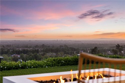 93 Parson Brown, Irvine, CA, 92618-1107 | Card Image