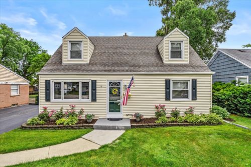 817 S Spring Rd, Elmhurst, IL, 60126-4723 | Card Image