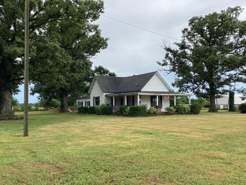 1231 W Main St, Fordland, MO, 65652-7160 | Card Image