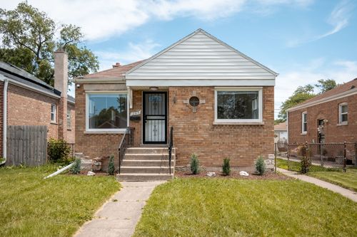 12915 S Parnell Ave, Chicago, IL, 60628-7442 | Card Image