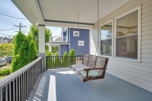 428 Beach Ave, Mamaroneck, NY, 10543-2708 | Card Image