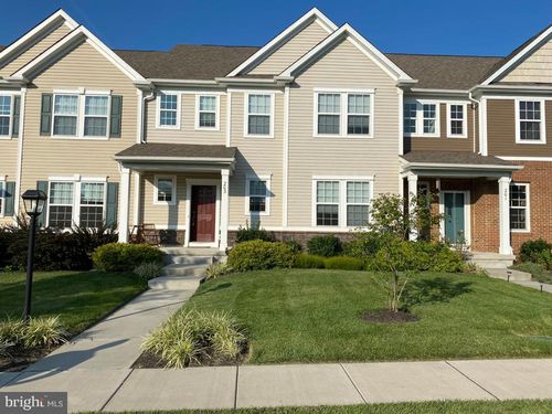 203 Hanover Ct, CHESTER SPRINGS, PA, 19425-2937 | Card Image