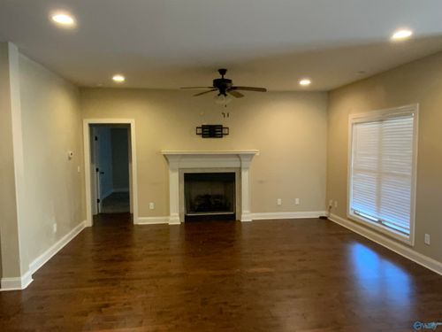 111 Fawn Forest Dr, New Market, AL, 35761-9036 | Card Image