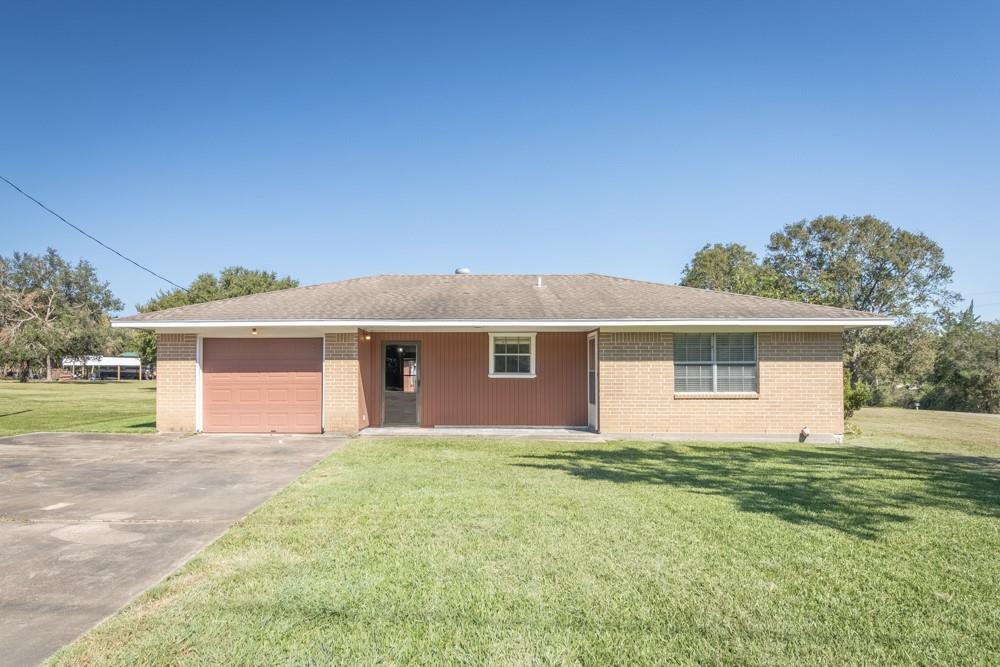 Gou Hole Rd, Cove, TX 77523
