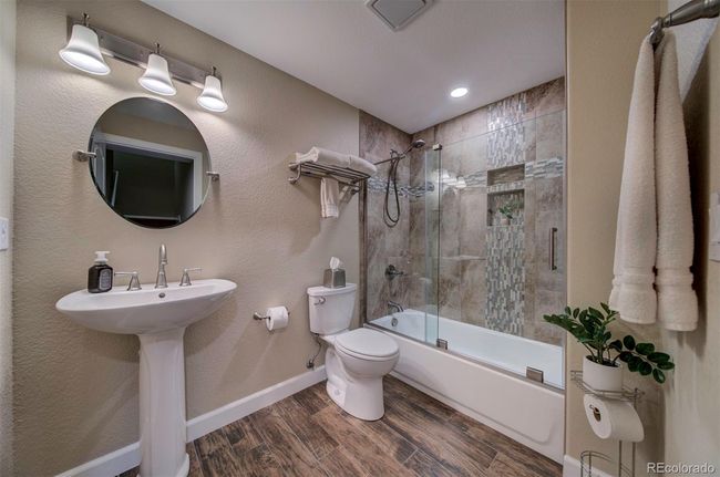 5th bathroom, basement | Image 42