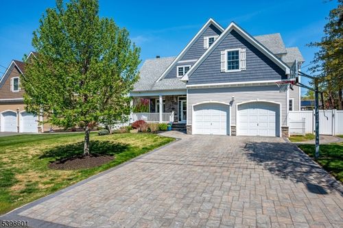 225 Golf Ave E, South Plainfield, NJ, 07080-5509 | Card Image