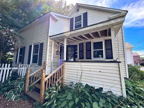 109 County St, Bennington, VT, 05201-1808 | Card Image