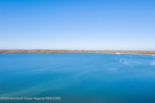 70 Crest Dr, House other with 3 bedrooms, 2 bathrooms and null parking in Howell NJ | Image 30