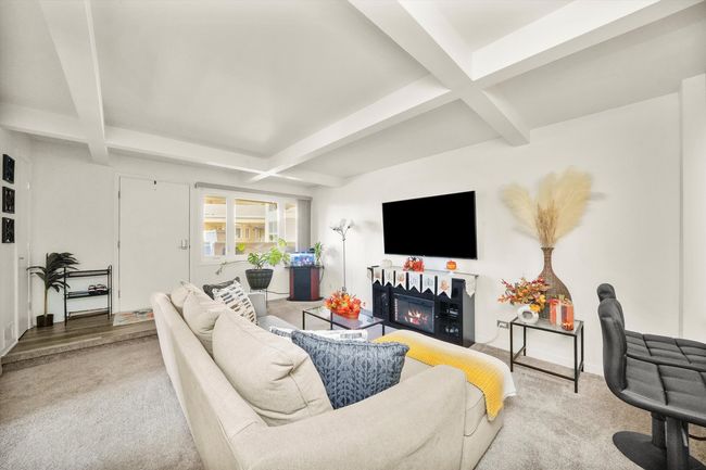 APT-209 - 6337 Roosevelt Rd, Condo with 2 bedrooms, 2 bathrooms and 2 parking in Berwyn IL | Image 10