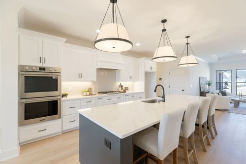 1004 Pheasant Run Ct, Spring Hill, TN, 37174-9813 | Card Image