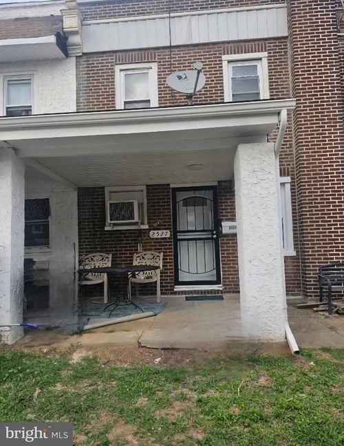 2527 S Massey St, PHILADELPHIA, PA, 19142-2122 | Card Image