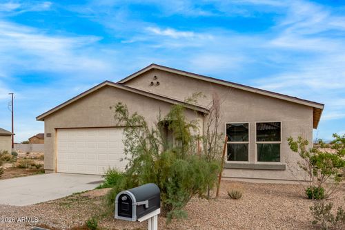 3755 N Mohu Dr, Eloy, AZ, 85131-1017 | Card Image